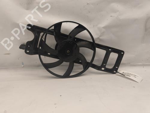 radiator-fan-renault-clio-ii-bb_-cb_-1998-1999-2000-2001-2002-2003-2004-2005-2006-2007-2008-2009-2010-2011-2012-2013-2014-2015-2016-32212555 main image