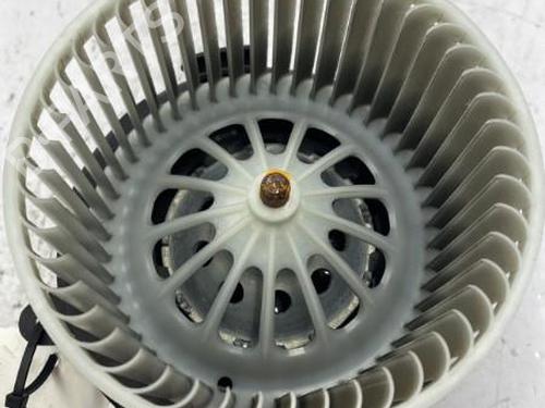 Heater blower motor PEUGEOT 208 II (UB_, UP_, UW_, UJ_) 1.2 PureTech 75 | BP22842686M62 
