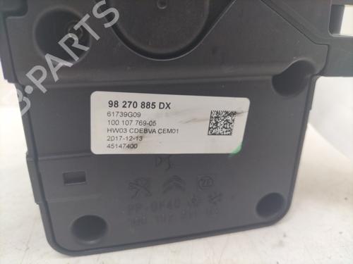 Gear lever PEUGEOT 308 II (LB_, LP_, LW_, LH_, L3_) 2.0 GT BlueHDi 180 | BP29834020M90