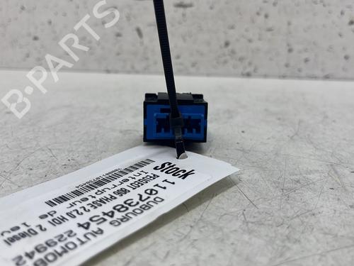 Used Right front window switch Right front window switch PEUGEOT 806 (221) [1994-2002] 28482284 28482284