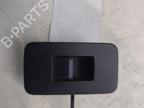 Used Left rear window switch LAND ROVER DISCOVERY SPORT (L550) 2.0 D 4x4 (150 hp) 32461741