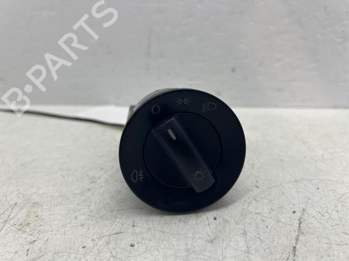 Interruttore luci Interruttore luci VW POLO IV (9N_, 9A_) [2001-2014] 36257460 36257460