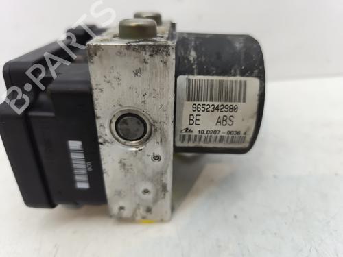ABS Bremseaggregat PEUGEOT 206 Hatchback (2A/C) 1.6 HDi 110 | BP29338922M43 