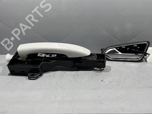 Venstre bak utvendig håndtak RENAULT CAPTUR II (HF_)  | BP27598768C130