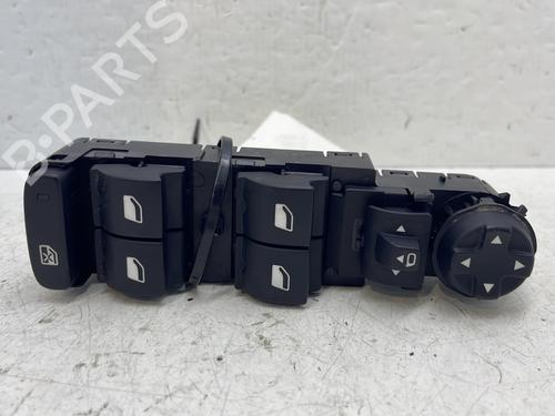 Used Left front window switch Left front window switch CITROËN C3 AIRCROSS II (2R_, 2C_) 1.2 PureTech 110 (2RHNZB, 2RHNZW, 2RHNPX, 2RHNPJ) (110 hp) 31582234 31582234