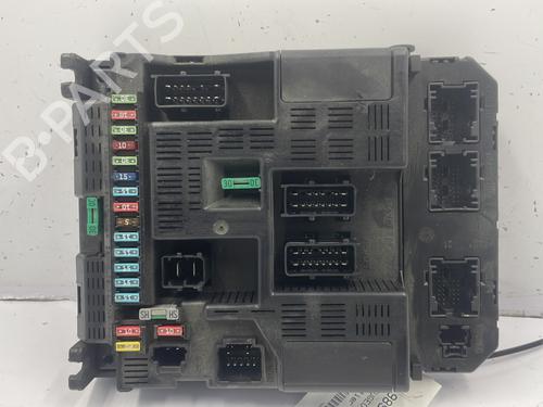 Used Fuse box PEUGEOT 307 (3A/C) 1.6 16V (109 hp) 22847439