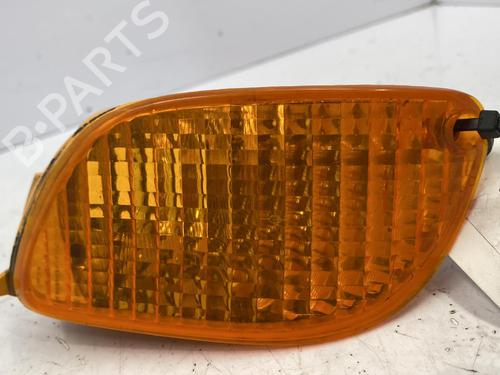 Used Left front indicator FORD FOCUS I (DAW, DBW) 1.8 Turbo DI / TDDi (90 hp) 22827334