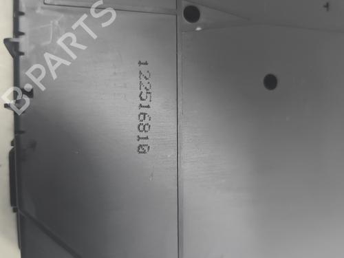 Used Fuse box Fuse box CITROËN C3 III (SX) 1.2 VTi 82 (82 hp) 33205929 33205929