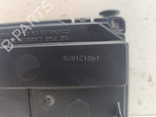 Fuse box PEUGEOT 407 SW (6E_, 6D_) 2.0 HDi 135 | BP27194355E1