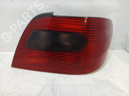 Used Right taillight Right taillight CITROËN XSARA (N1) 1.9 TD (90 hp) 29869174 29869174