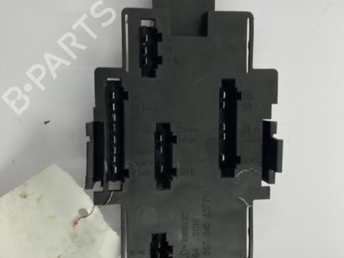 Used Lamp holder Lamp holder VW POLO II (86C, 80) 1.0 (45 hp) 22818491 22818491