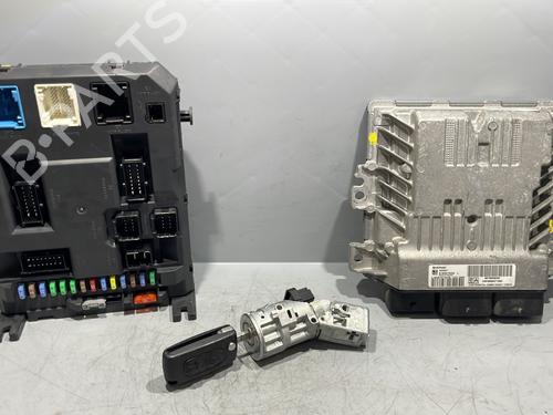 Used Electronic module CITROËN C3 Picasso (SH_) 1.6 HDI 90 (92 hp) 28369915
