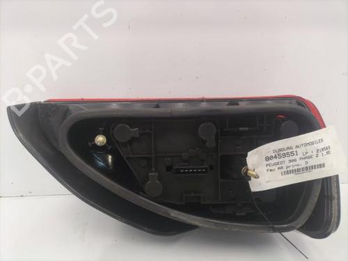 Used Right taillight PEUGEOT 306 (7B, N3, N5) 1.9 SLD (68 hp) 22831735