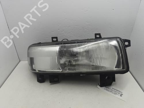 Phare droit RENAULT MASTER II Bus (JD) 2.2 dCI 90 (JD0G, JD0N, JD1N) (90 hp) 31869032