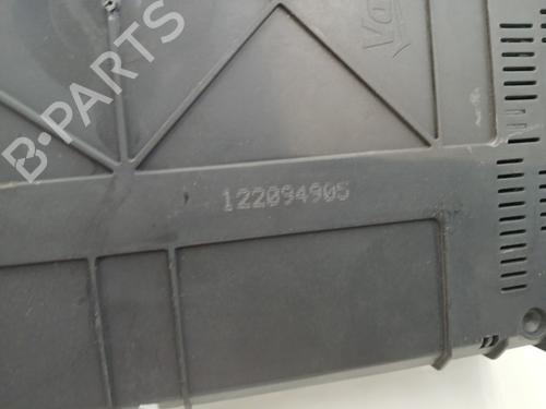 Used Fuse box Fuse box CITROËN C3 II (SC_) 1.4 HDi 70 (SC8HZC, SC8HR0, SC8HP4) (68 hp) 32747234 32747234