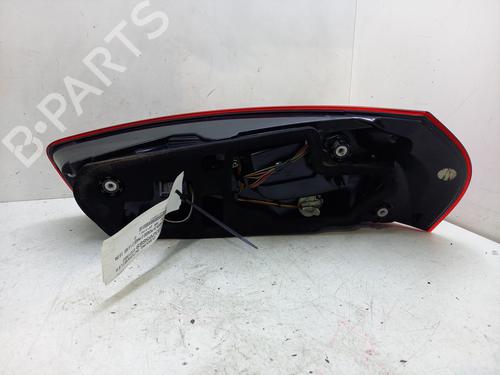 left-taillight-citroen-c4-picasso-ii-2013-39476539 main image