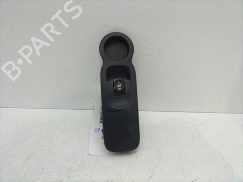 Used Right front window switch RENAULT MODUS / GRAND MODUS (F/JP0_) 1.5 dCi (FP0E, JP0E) (65 hp) 30364687