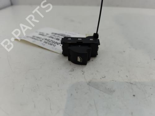 Used Right front window switch PEUGEOT 3008 II SUV (MC_, MR_, MJ_, M4_) 1.2 THP/ PureTech 130 (MRHNSM, MRHNSU, MRHNSJ, MRHNYW,... (131 hp) 27924487