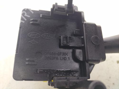 Steering column stalk HYUNDAI i30 (FD) 1.6 CRDi | BP32261365I23