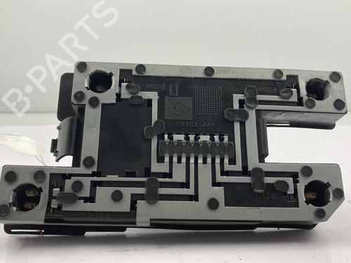 Lampeholder Lampeholder RENAULT CLIO I (B/C57_, 5/357_) 1.2 (5/357Y, 5/357K) (58 hp) 22818142 22818142