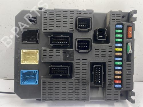 Used Fuse box Fuse box CITROËN C3 I (FC_, FN_) 1.4 HDi (68 hp) 22842824 22842824