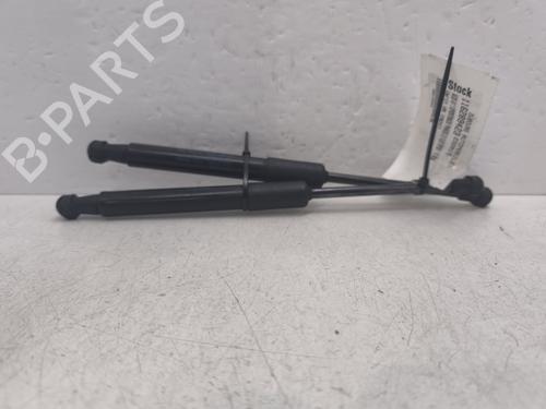 Used Hood lift support Hood lift support AUDI A1 Sportback (8XA, 8XF) 1.0 TFSI (95 hp) 30745006 30745006
