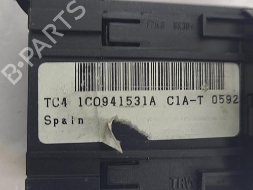 Used Headlight switch Headlight switch VW GOLF IV (1J1) 1.9 TDI (130 hp) 22824110 22824110