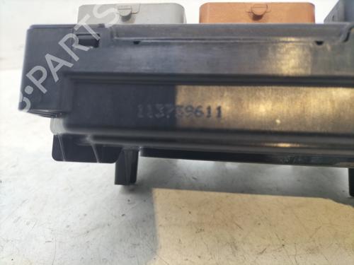 Used Fuse box Fuse box 29834119 29834119
