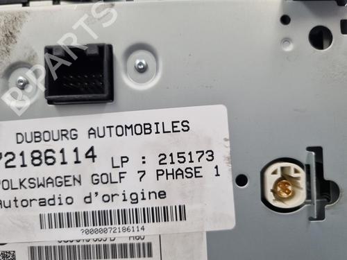 Used Radio VW GOLF VII (5G1, BQ1, BE1, BE2) 1.6 TDI (105 hp) 22827185