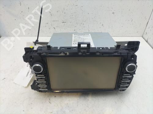 Used Display monitor TOYOTA YARIS (_P13_) 1.5 Hybrid (NHP130_, NHP130) (101 hp) 28328582