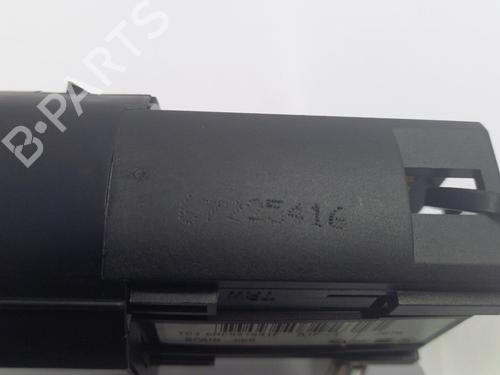 Used Headlight switch VW POLO V (6R1, 6C1) 1.2 (60 hp) 22824761