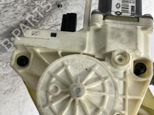 Used Rear right window mechanism Rear right window mechanism RENAULT FLUENCE (L3_) 1.5 dCi (L30B) (106 hp) 22833295 22833295