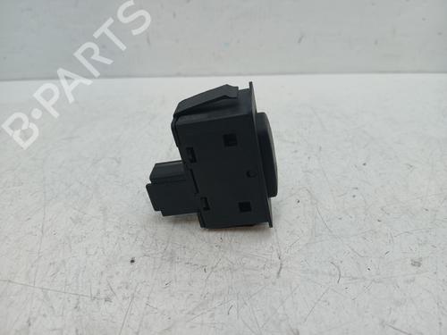 Mando elevalunas trasera derecho CITROËN C8 (EA_, EB_) 2.2 HDi (128 hp) 31035046