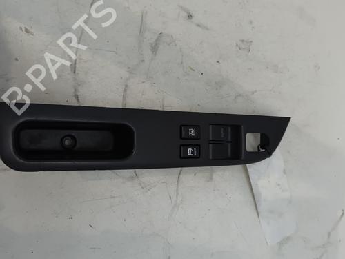 Used Switch SUZUKI SWIFT III (MZ, EZ) 1.3 (RS413, ZC11S) (92 hp) 27194397