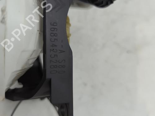 Right front fog light CITROËN DS3 (SA_) 1.6 HDi 110 | BP29515988C31 