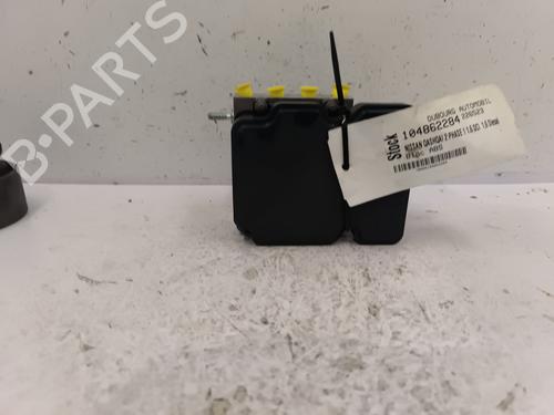 Used ABS pump NISSAN QASHQAI II SUV (J11, J11_) 1.6 dCi (130 hp) 25204902