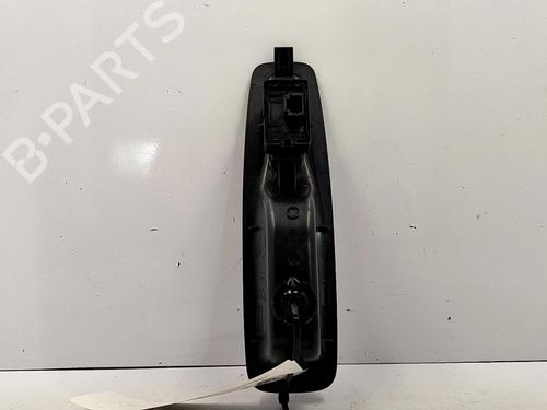 Used Right rear window switch Right rear window switch RENAULT KADJAR (HA_, HL_) 1.7 Blue dCi 150 (HLA7) (150 hp) 22827604 22827604