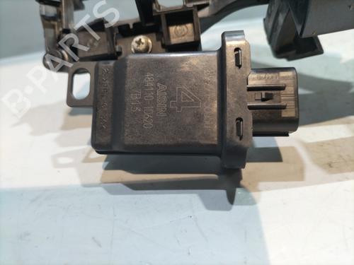 Front left exterior door handle TOYOTA RAV 4 III (_A3_) 2.2 D 4WD (ALA30_, ALA30R) | BP29388592C128 