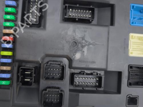 Fuse box CITROËN C3 Picasso (SH_) 1.6 HDi | BP30162487E1