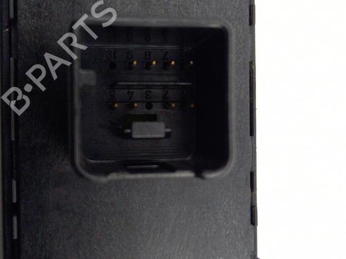 Used Switch Switch VW GOLF VI (5K1) 1.6 TDI (105 hp) 22825483 22825483