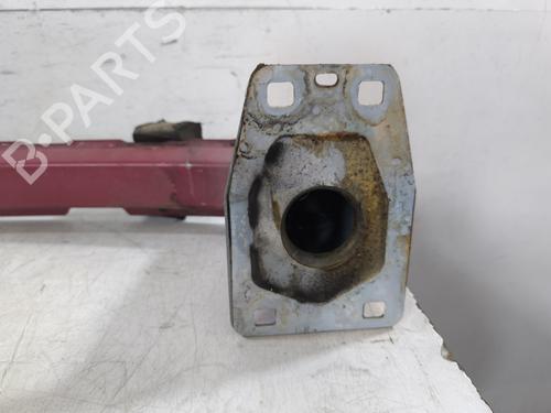 Refuerzo paragolpes delantero Refuerzo paragolpes delantero 38185306 38185306