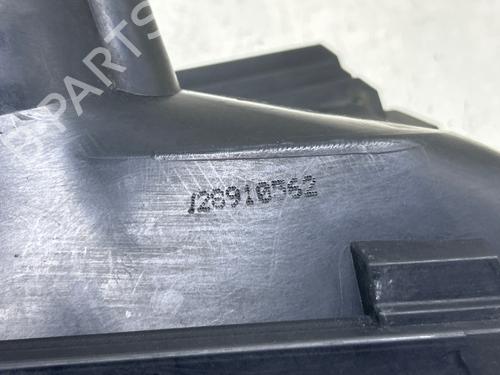 Used Right front fog light Right front fog light 37021784 37021784