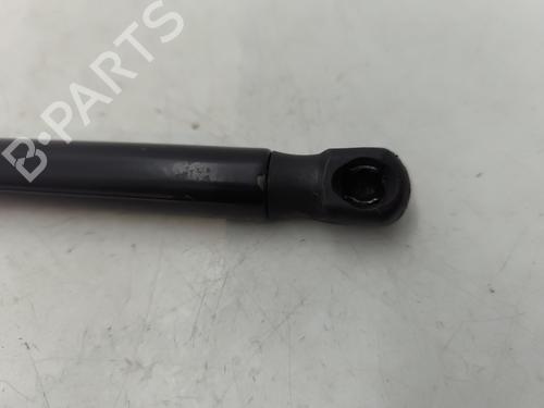 hood-lift-support-vw-golf-vi-5k1-2008-2009-2010-2011-2012-2013-2014-33036662 main image