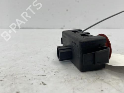 Used Warning switch Warning switch RENAULT MODUS / GRAND MODUS (F/JP0_) 1.5 dCi (FP0D, JP0D) (82 hp) 22831358 22831358