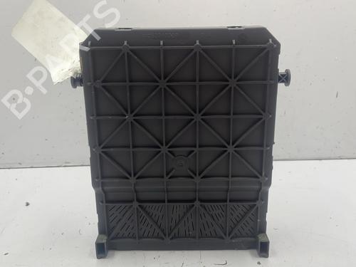 Fuse box PEUGEOT 206+ (2L_, 2M_) 1.4 HDi eco 70 | BP22842252E1