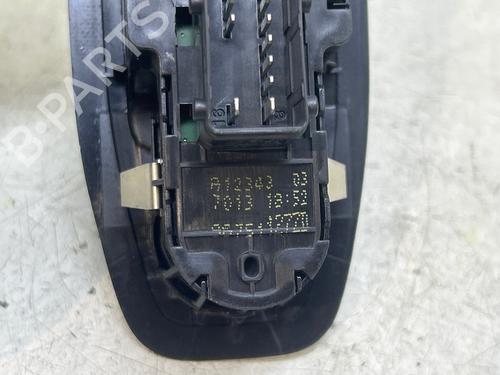 Used Left front window switch Left front window switch PEUGEOT 208 I (CA_, CC_) 1.2 VTI 82 (82 hp) 40221949 40221949