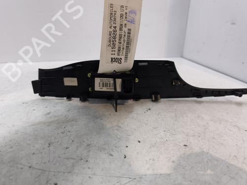 Used Right front window switch Right front window switch HYUNDAI i40 I CW (VF) 1.7 CRDi (136 hp) 30200243 30200243