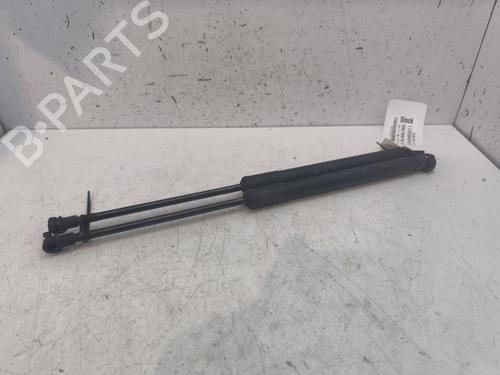 Used Tailgate lift support RENAULT KADJAR (HA_, HL_) 1.6 dCi 130 (HLA4) (130 hp) 28064994
