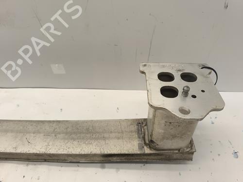 Used Front bumper reinforcement Front bumper reinforcement 33178222 33178222