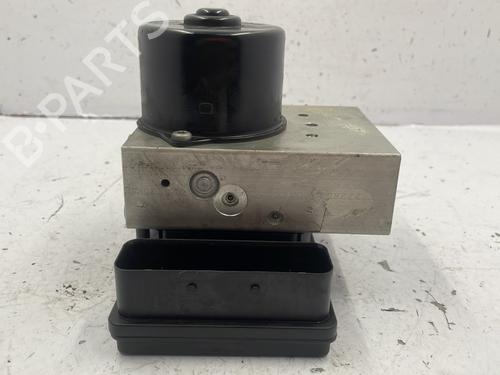 Used ABS pump MERCEDES-BENZ C-CLASS (W203) C 200 CDI (203.007) (122 hp) 25034492